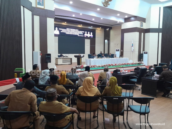 Suasan Rapat Paripurna Ke-16, di Ruang Gedung Aula DPRD Pohuwato. (Foto : Istimewa)